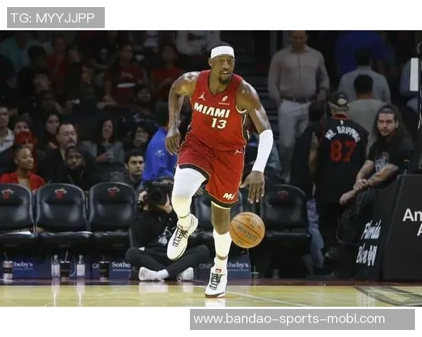 阿德巴约表现平平16投仅中6得22分7篮板三分球命中率不佳